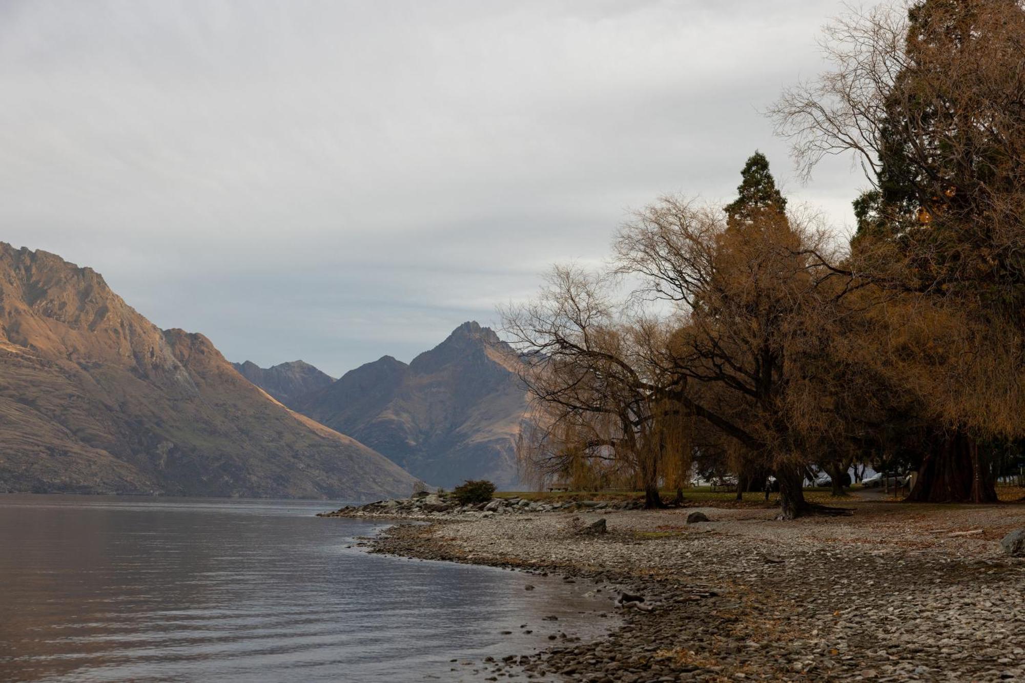Haka House Queenstown Lakefront Extérieur photo
